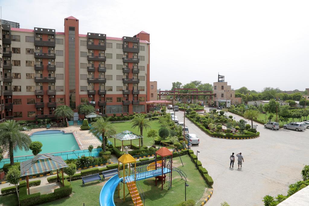 Resortharekrishnaorchid Vrindāvan Exteriér fotografie