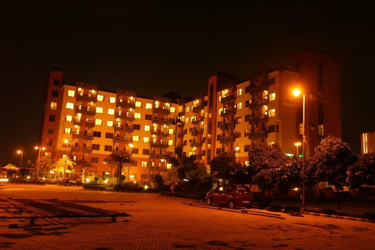 Resortharekrishnaorchid Vrindāvan Exteriér fotografie
